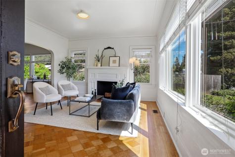 530 N 83rd Street Seattle WA 98103