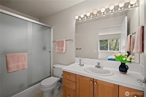 17421 95th Place SW Vashon WA 98070
