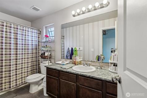 18818 111th Avenue Ct E Puyallup WA 98374