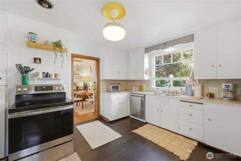 5102 N 44th Street Tacoma WA 98407