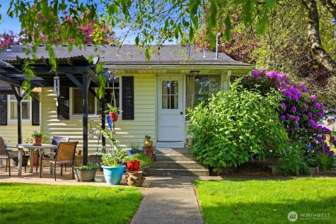 5102 N 44th Street Tacoma WA 98407
