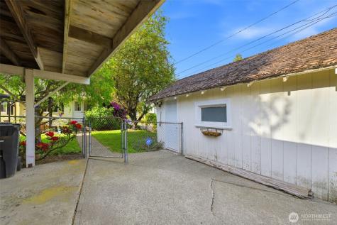 5102 N 44th Street Tacoma WA 98407