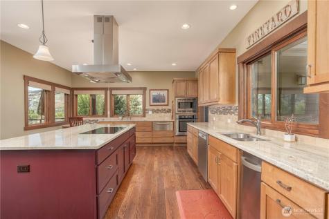 24386 Us Highway 97 Chelan WA 98816