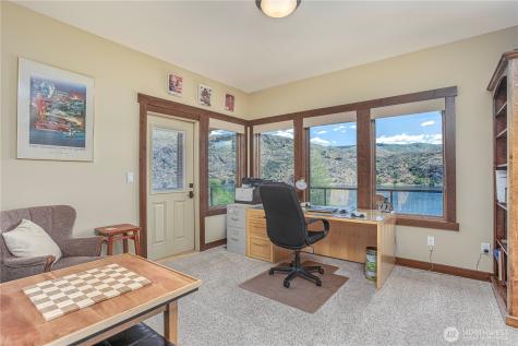 24386 Us Highway 97 Chelan WA 98816