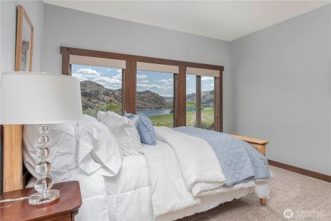 24386 Us Highway 97 Chelan WA 98816