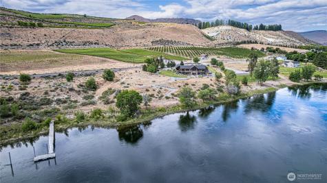 24386 Us Highway 97 Chelan WA 98816