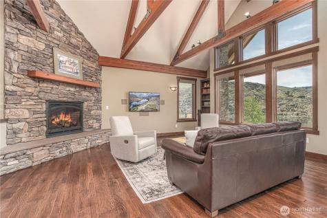 24386 Us Highway 97 Chelan WA 98816