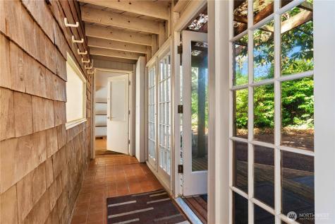 12117 SE 26th Street Bellevue WA 98005