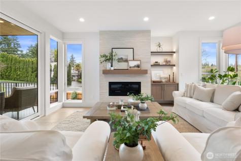 20371 80th Avenue NE Kenmore WA 98028