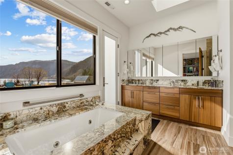 70 Shypoke Place Entiat WA 98822