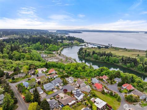9929 76th Street SW Lakewood WA 98498