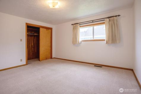 2209 42nd Avenue Longview WA 98632
