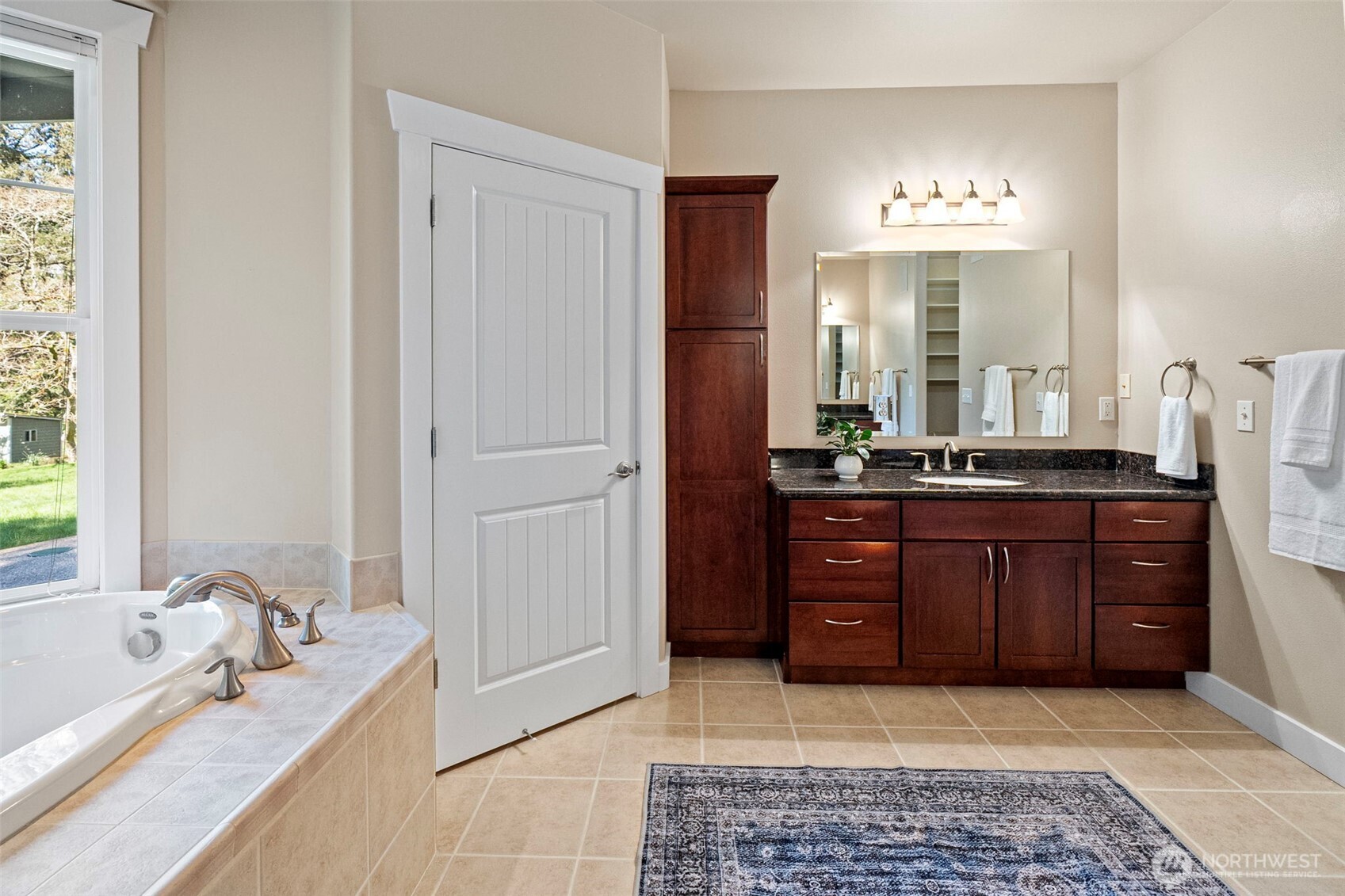 15325 Peacock Hill Avenue NW Gig Harbor WA 98332
