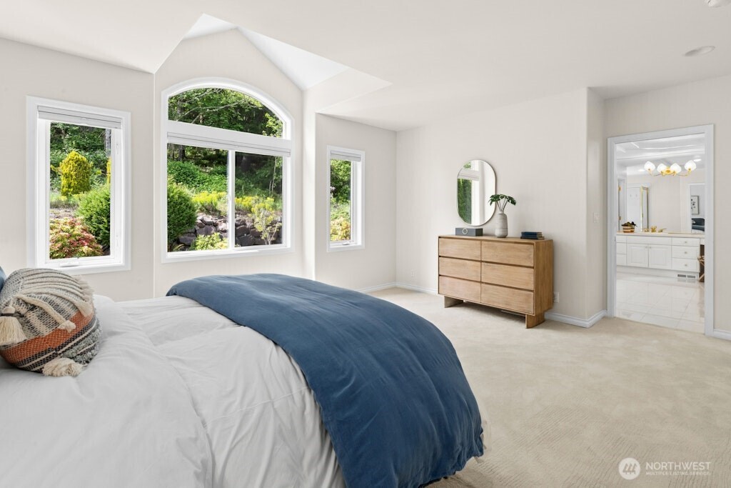 6063 156th Place SE Bellevue WA 98006