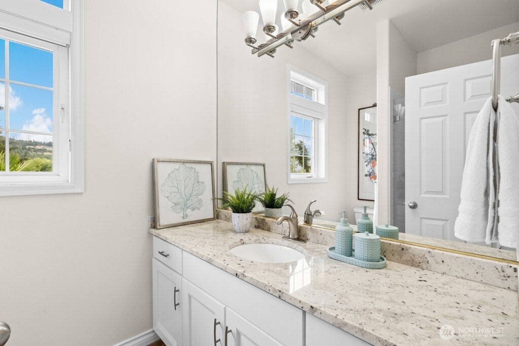6063 156th Place SE Bellevue WA 98006