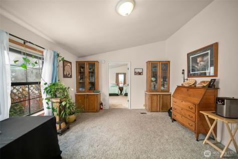 370 S Kentucky East Wenatchee WA 98802