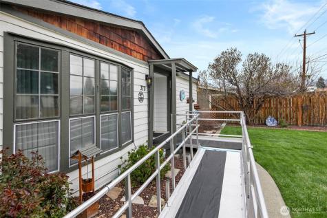 370 S Kentucky East Wenatchee WA 98802