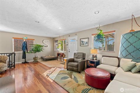 3110 SE 1st Street East Wenatchee WA 98802