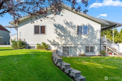 3110 SE 1st Street East Wenatchee WA 98802