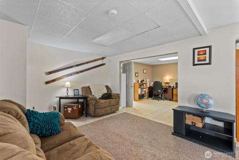 3110 SE 1st Street East Wenatchee WA 98802