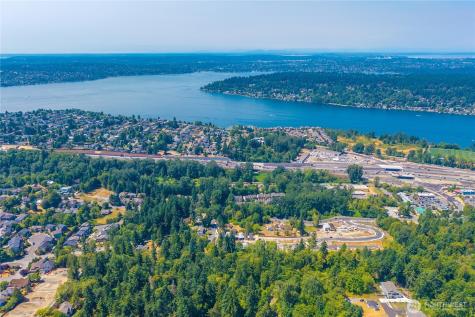 4040 Aberdeen Way NE Renton WA 98056