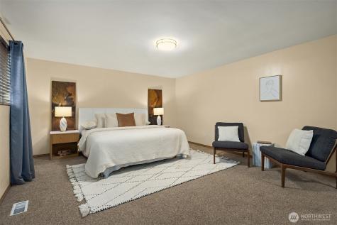 4522 182nd Place SW Lynnwood WA 98037