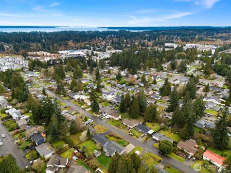 4522 182nd Place SW Lynnwood WA 98037