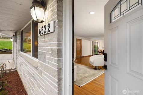 4522 182nd Place SW Lynnwood WA 98037