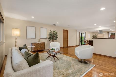 4522 182nd Place SW Lynnwood WA 98037