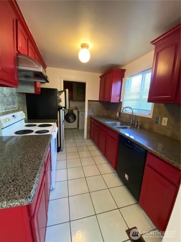 5114 20th Avenue S Seattle WA 98108