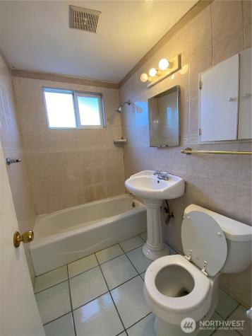 5114 20th Avenue S Seattle WA 98108