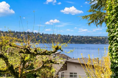 3737 Park Avenue N Renton WA 98056