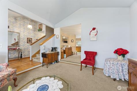 915 129th Street Court E Tacoma WA 98445