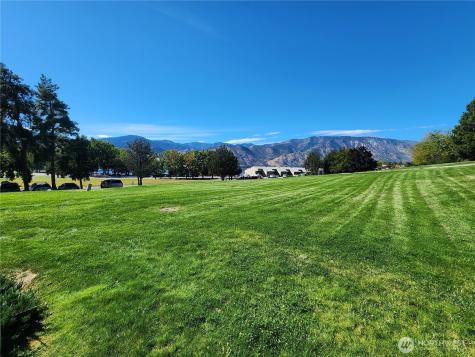 1 Lodge 604-a Manson WA 98831