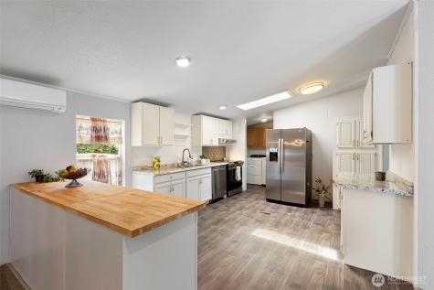 3064 Deep Well Lane NW Seabeck WA 98380