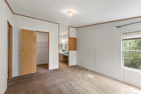 3064 Deep Well Lane NW Seabeck WA 98380