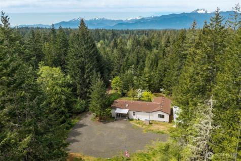 3064 Deep Well Lane NW Seabeck WA 98380