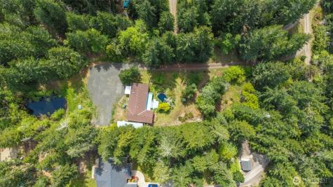3064 Deep Well Lane NW Seabeck WA 98380
