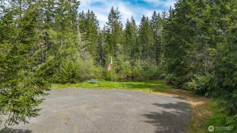 3064 Deep Well Lane NW Seabeck WA 98380
