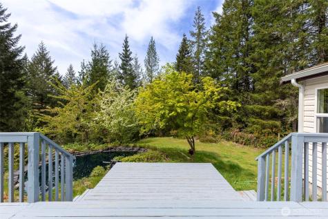 3064 Deep Well Lane NW Seabeck WA 98380