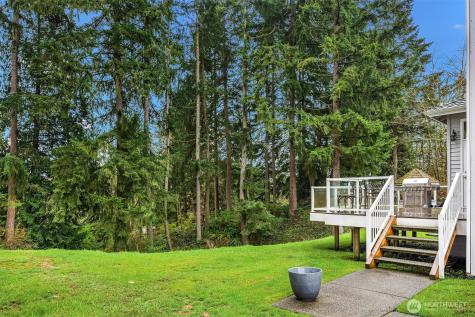 17633 48th Avenue SE Bothell WA 98012