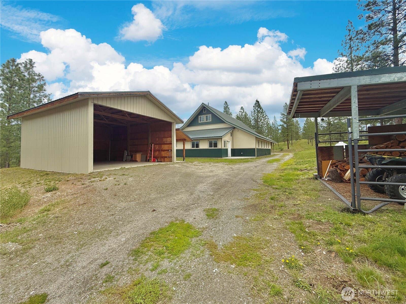 1942 Lyman Lake-moses Meadows Road Tonasket WA 98855