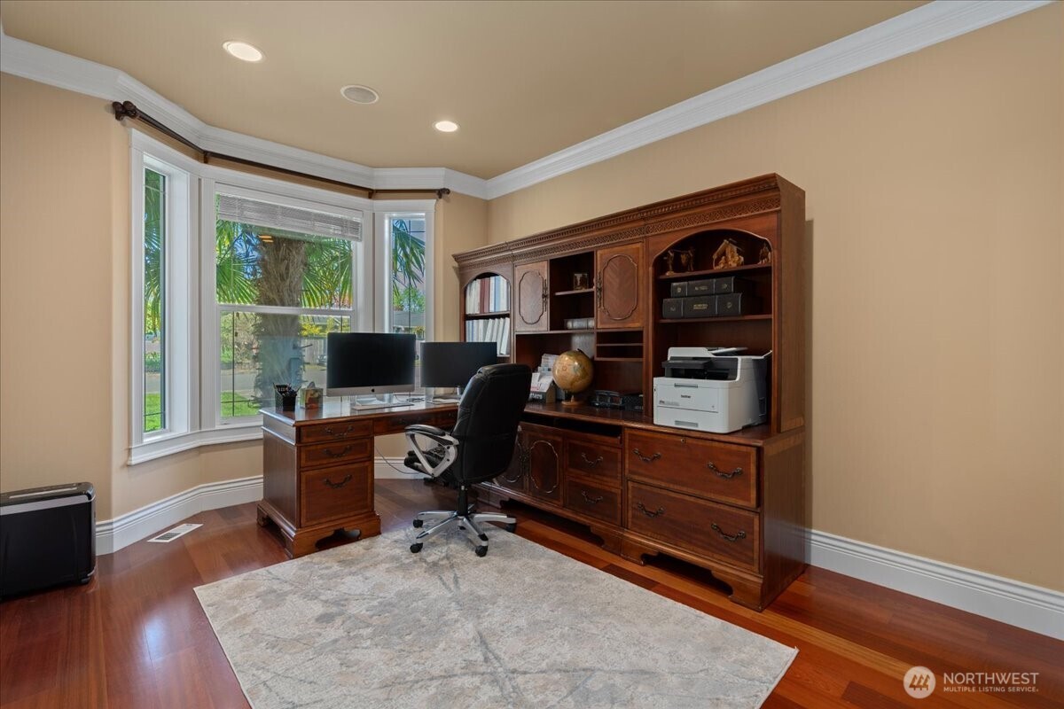 6216 25th Street NE Tacoma WA 98422