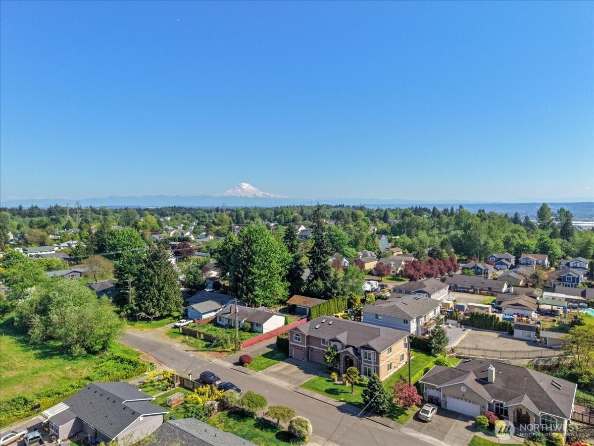 6216 25th Street NE Tacoma WA 98422