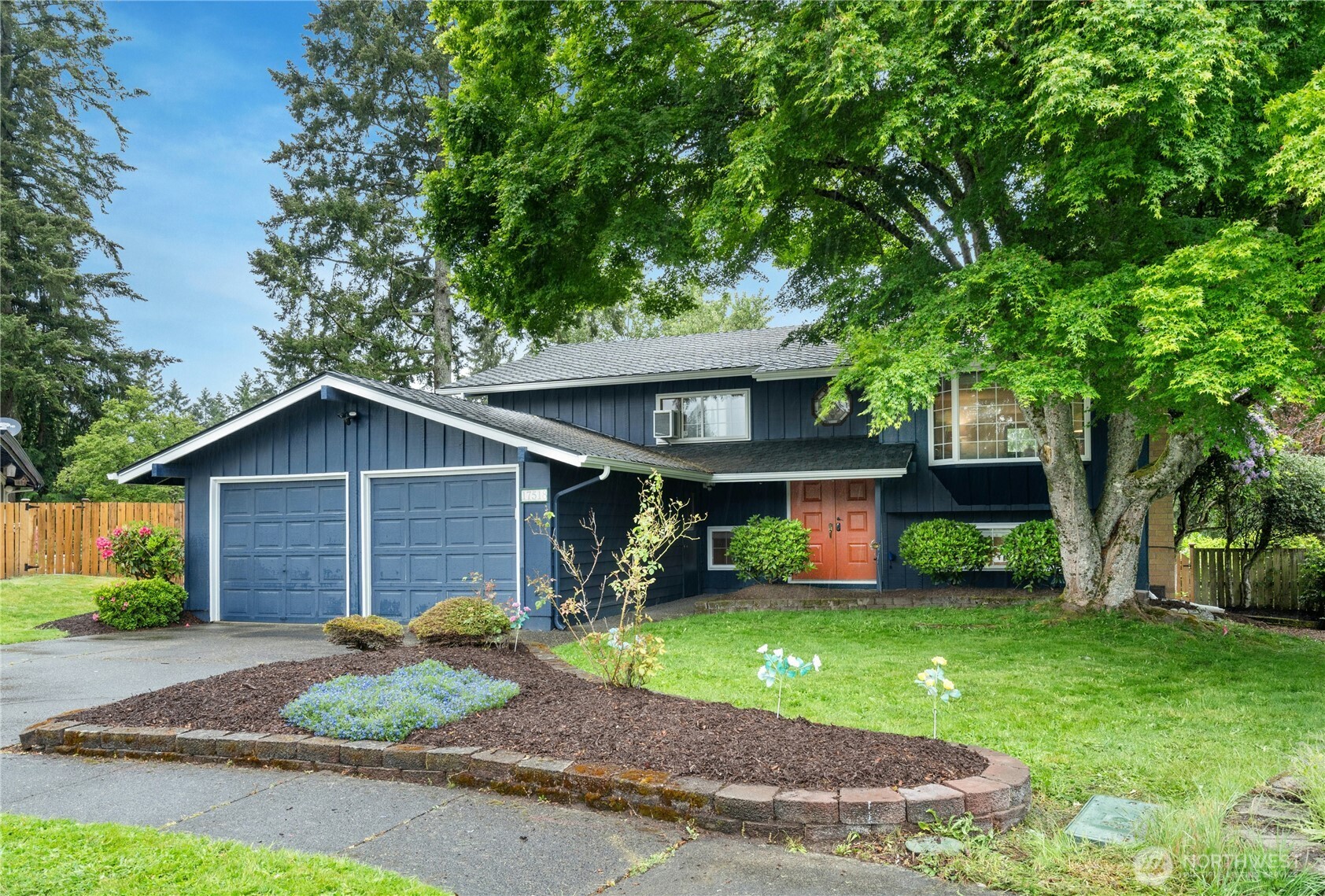17518 NE 22nd Court Redmond WA 98052