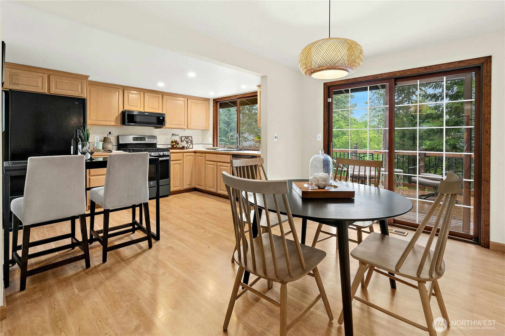 17518 NE 22nd Court Redmond WA 98052
