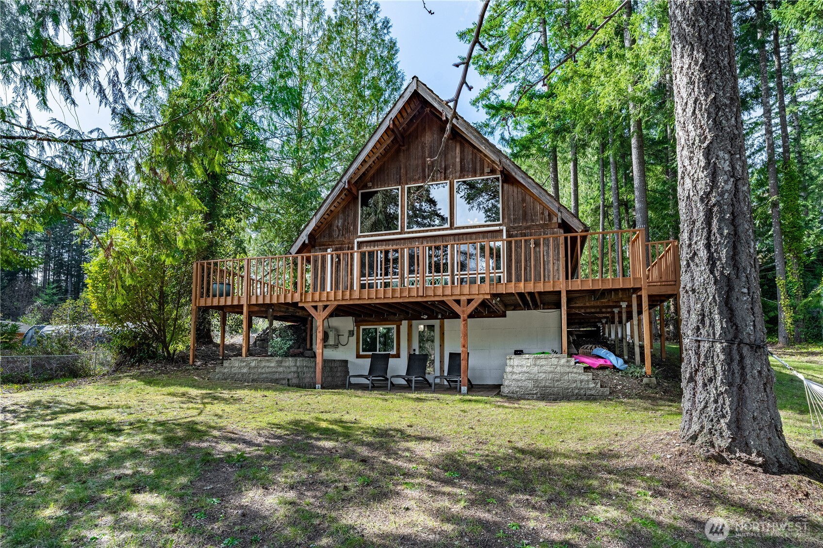 9940 Fairview Lake Road SW Port Orchard WA 98367