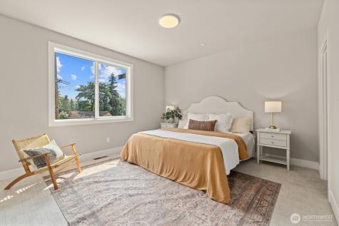 18520 83rd Avenue NE Kenmore WA 98028
