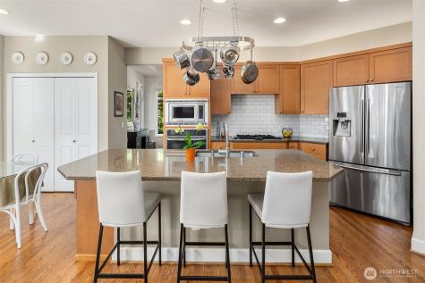 3517 211th Place SE Sammamish WA 98075
