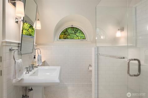 4701 W Ruffner Street Seattle WA 98199
